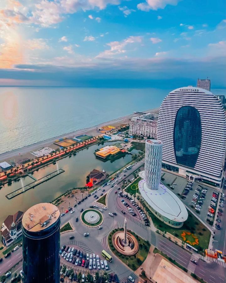 Orbi City By Picnic Batumi Exterior photo